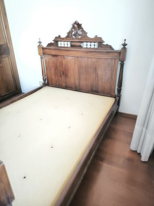 Mobília de quarto antiga