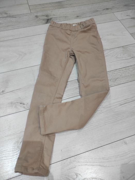 Uniwersalne spodnie rurki H&M