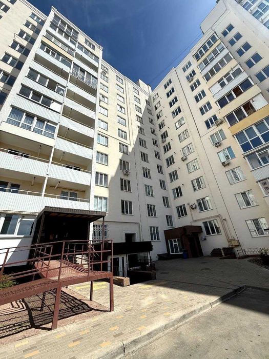 1 кімнатна квартира в зданому будинку на Масанах
