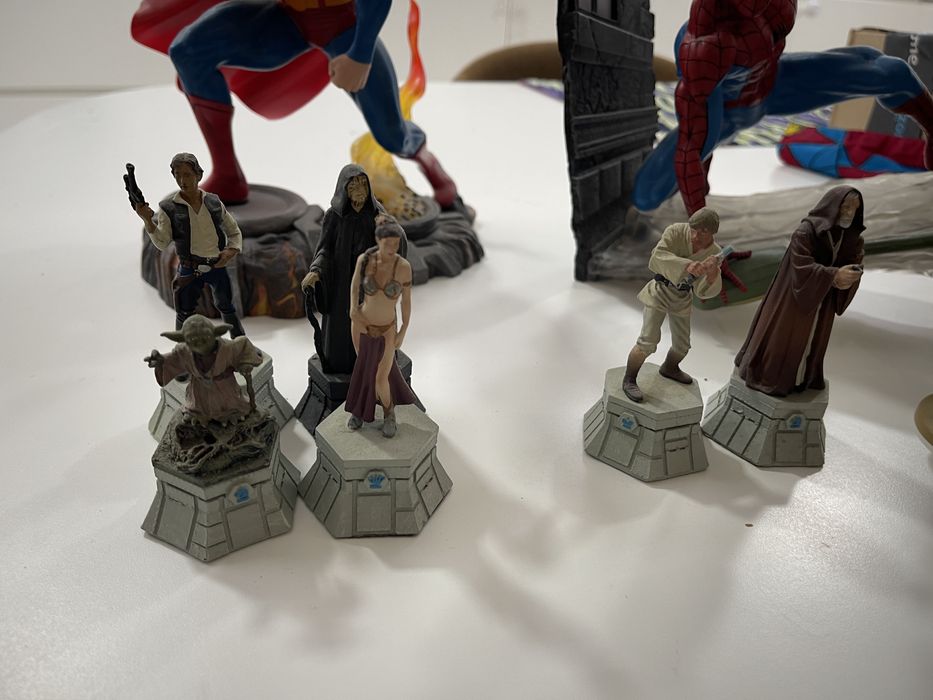 Figuras coleção DC / Marvel / Starwars