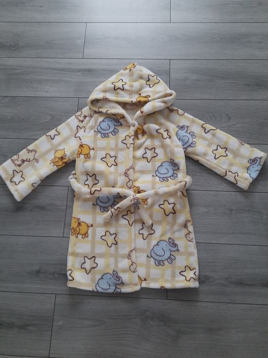 Халат теплий 140р. в стані новому