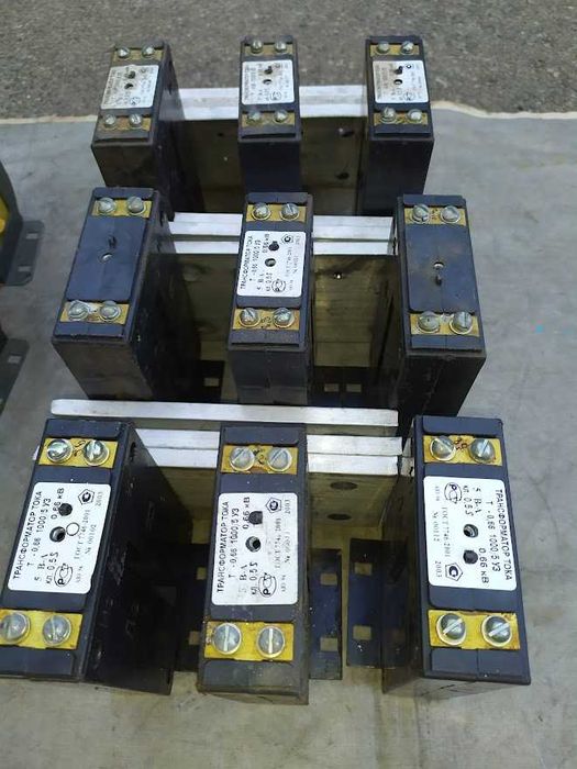 Трансформатори струму 1000/5 Т-0,66 0,5S