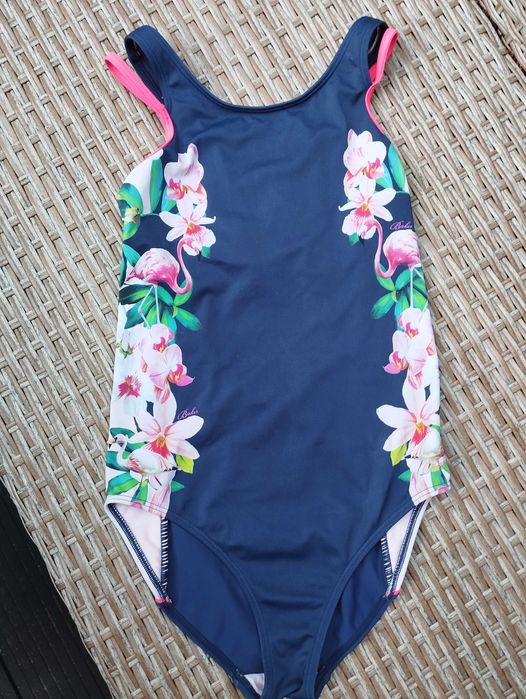 stroj  ted baker flamingi mega r 134/140