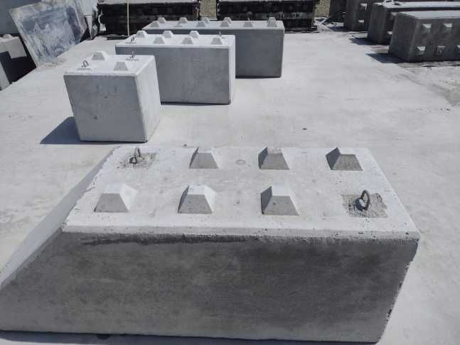 Bloki Betonowe (typu Lego)