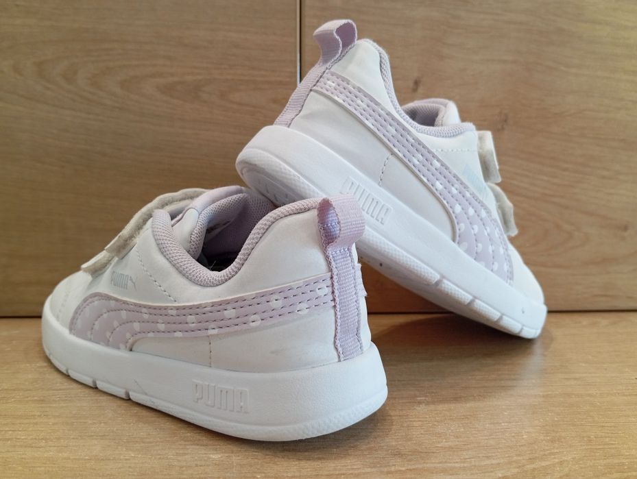 Puma 04 Courtflex V3 Inf 398759-04 Buty Sportowe Dziewczęce Rozm. 26
