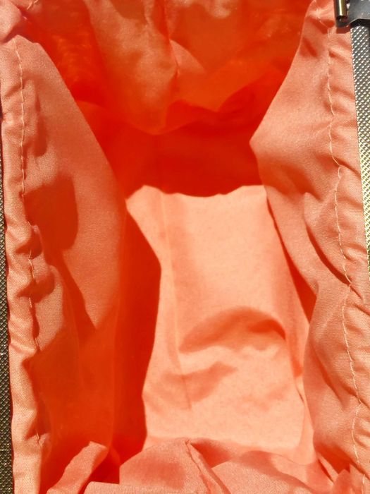 Exclusiva e Única Mala de Miçangas de Cor de Laranja para Senhora