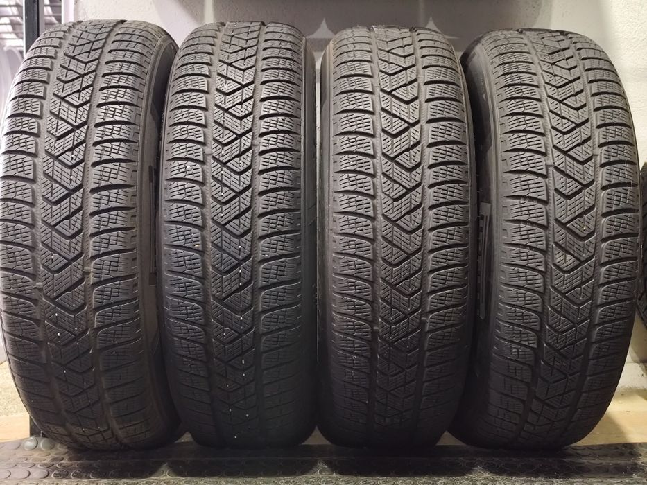 Резина, шины R-17 215/65 99H "Pirelli" SCORPION