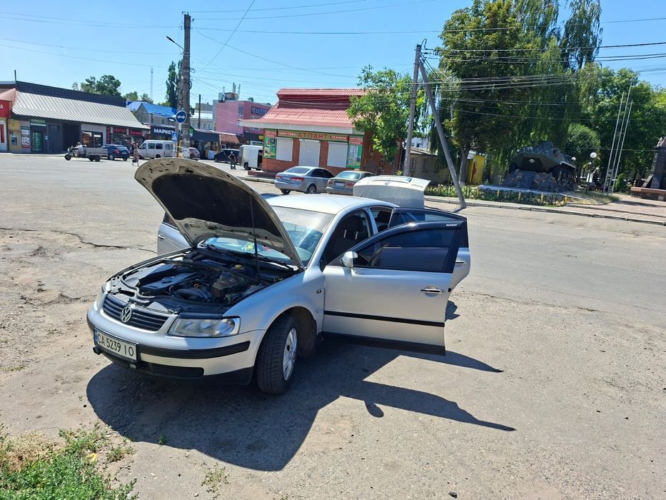 Фольцваген Пасат б5