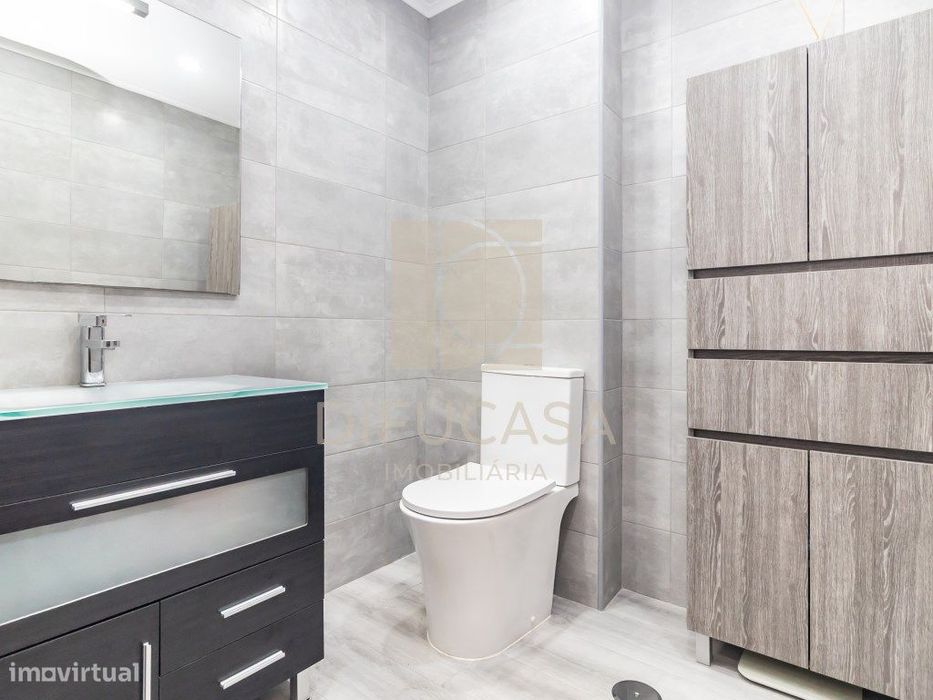 R363 Apartamento T3 1º Andar Amora