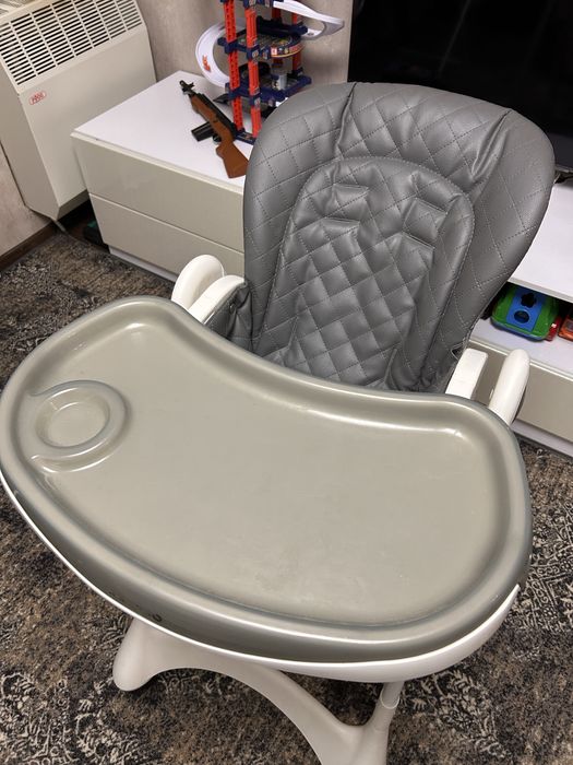 Стілець для годування Carrello Caramel