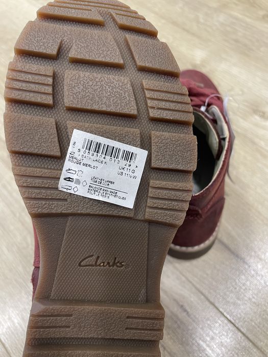 Дитячі ботінки Clarks нові