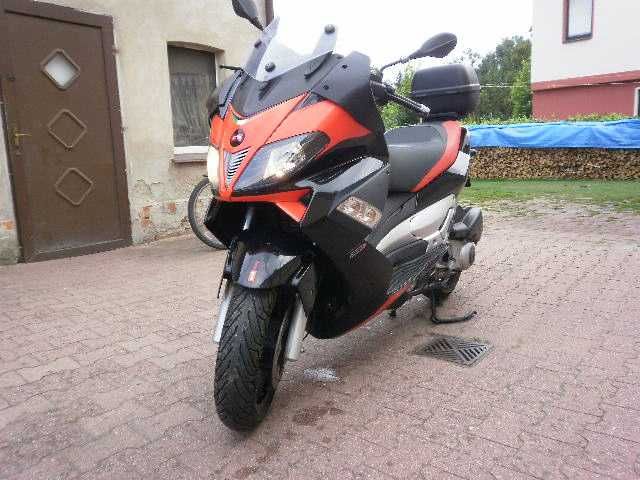Gilera Nexus 300