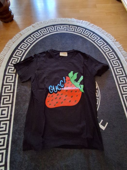 Piękna koszulka Gucci