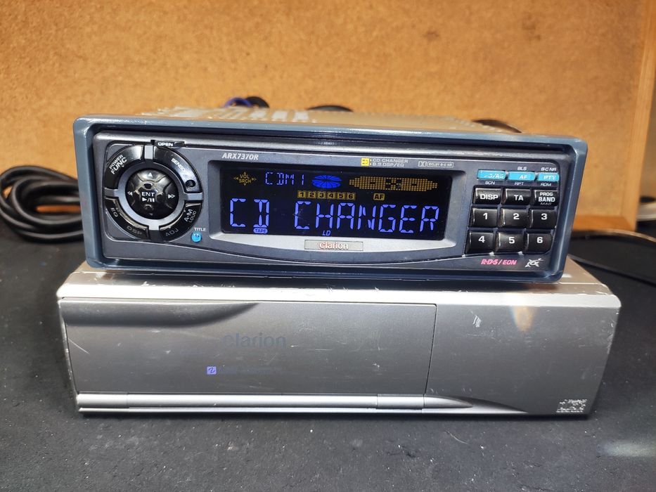 CLARION ARX-7370 + CDC-634