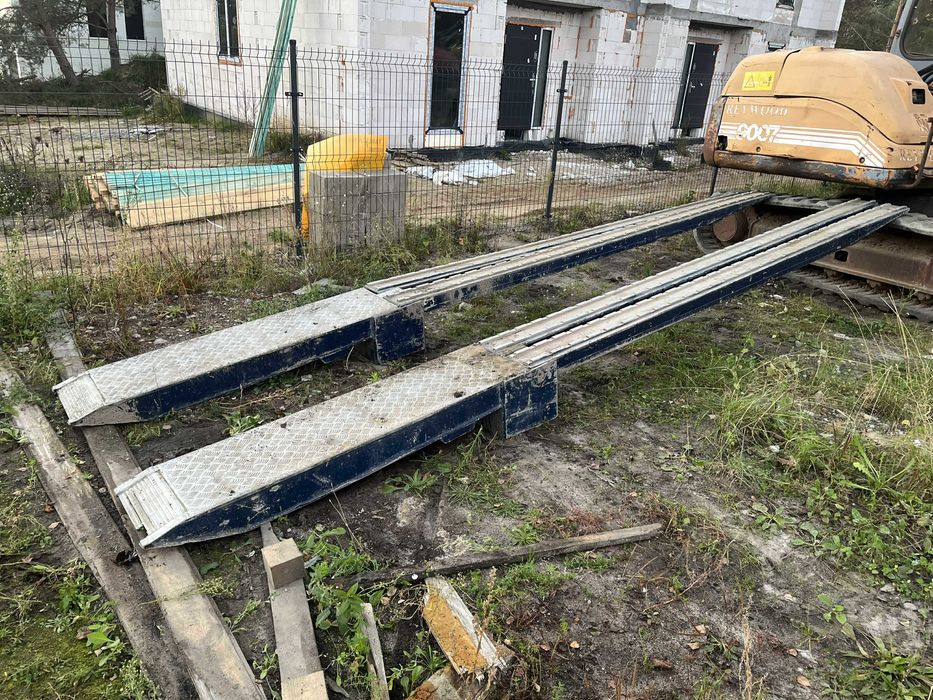 Najazdy aluminiowe trapy rampy