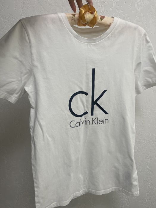 Футболка calvin klein