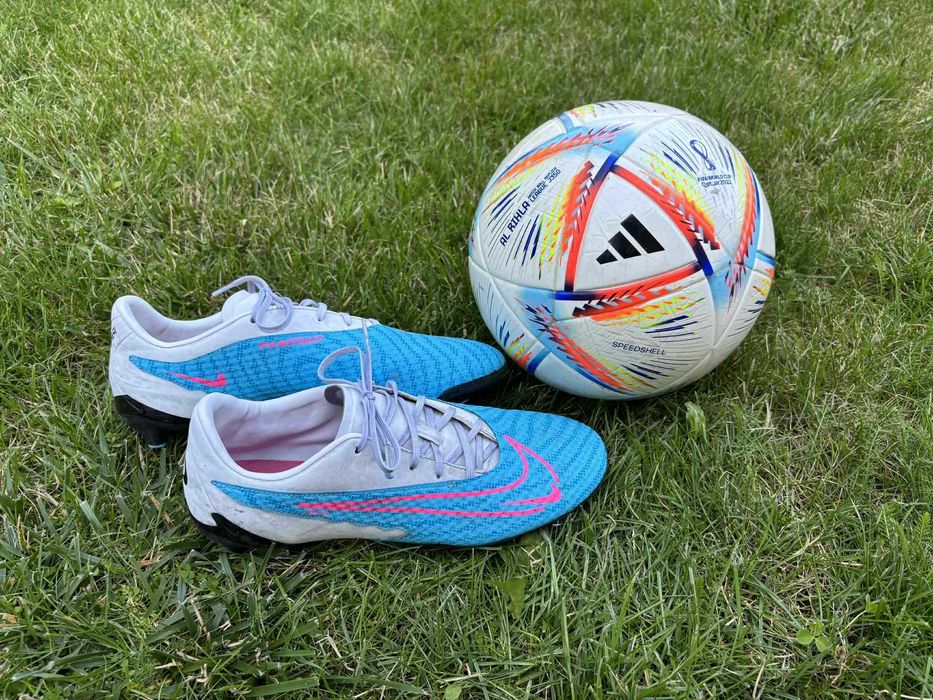 Sprzedam używane korki piłkarskie Nike Phantom GX Academy