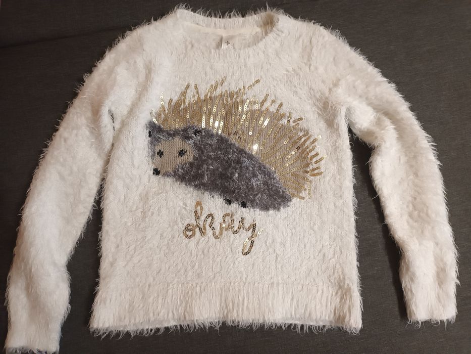 Свитер для девочки 134-140