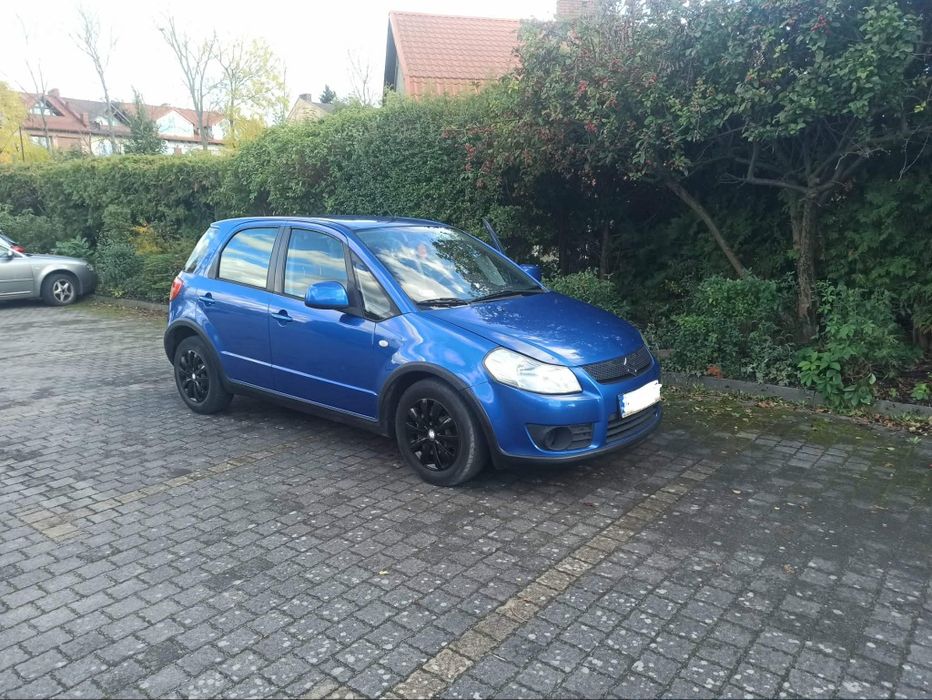 Suzuki SX4