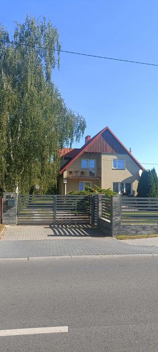 Dom wolnostojący z działką