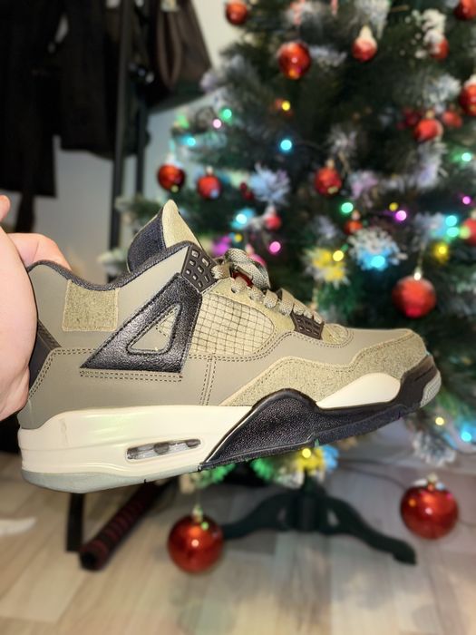 Air Jordan 4 Retro Medium Olive