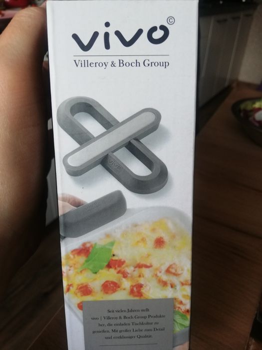 Vivo podkladka pod garnek plus dwa uchwyty na prezent