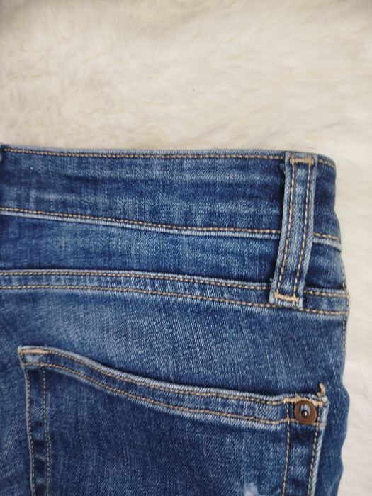Niebieskie ciemnoniebieskie jeansy damskie wysoki stan Mango 36 S