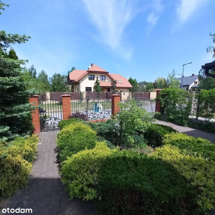 Duża działka, fotovoltaika,5 pokoi, - Widok 4