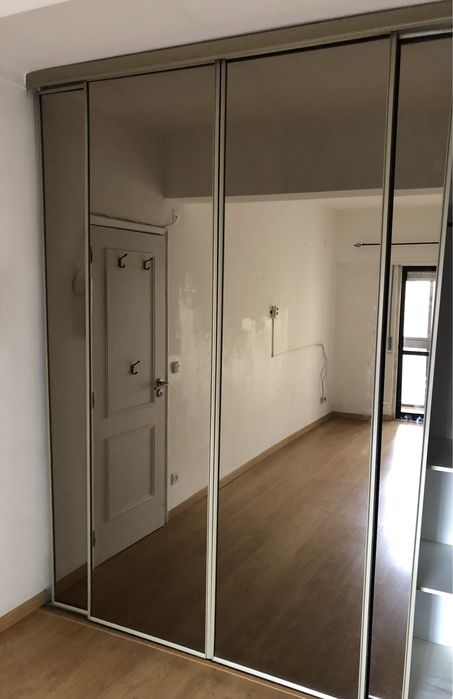 Portas de Correr com Espelho para Armário / Roupeiro64584765670401122