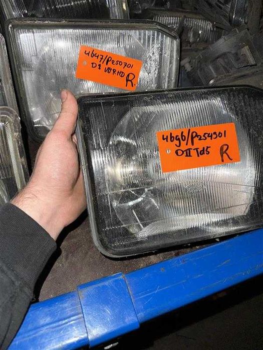 Land Rover Discovery TD5 farol farois completo LHD