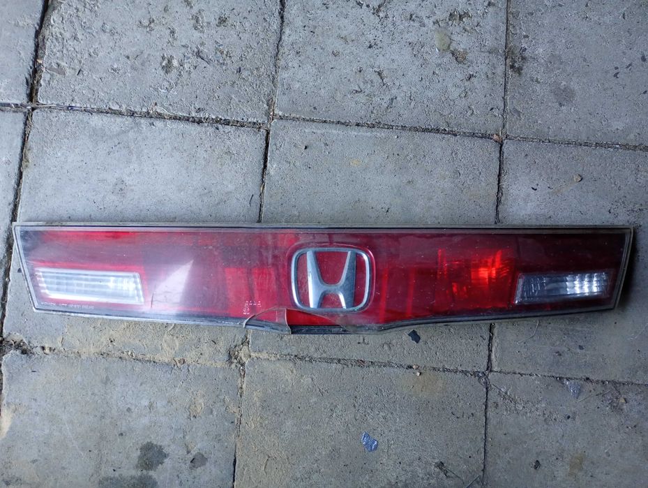 honda civic 8 VIII ufo lampa tylna , blenda klapy oryginaŁ