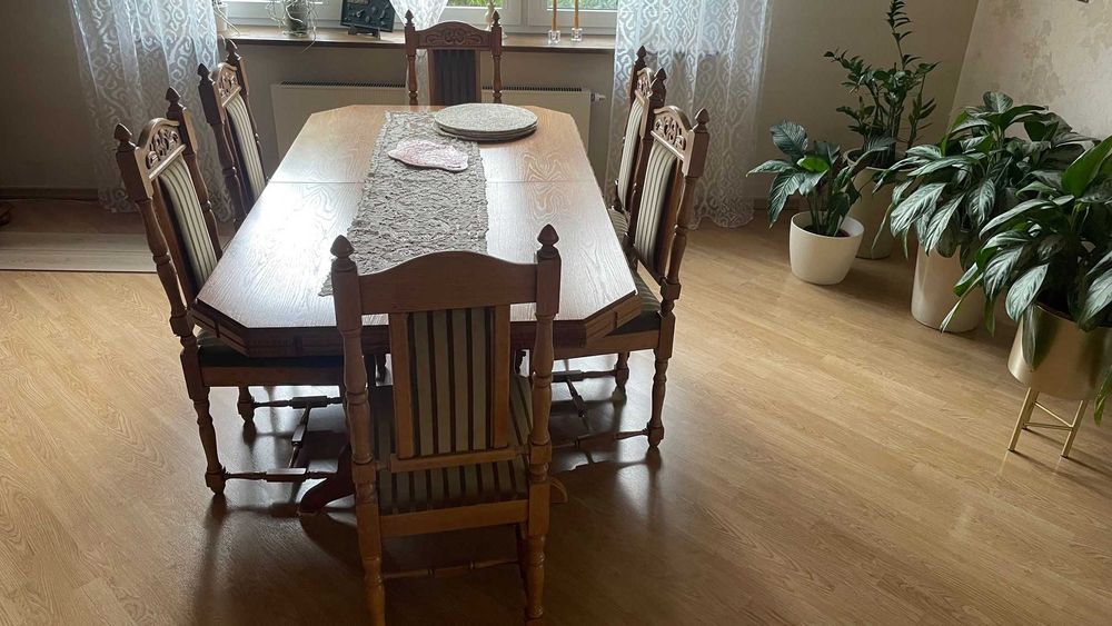 Stół dębowy rozkładany solidny i elegancki