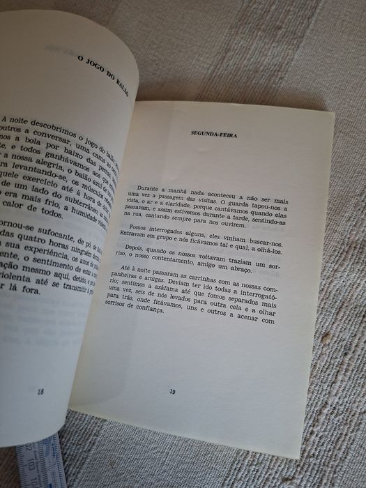Prisão e Isolamento em Caxias por Modesto Navarro