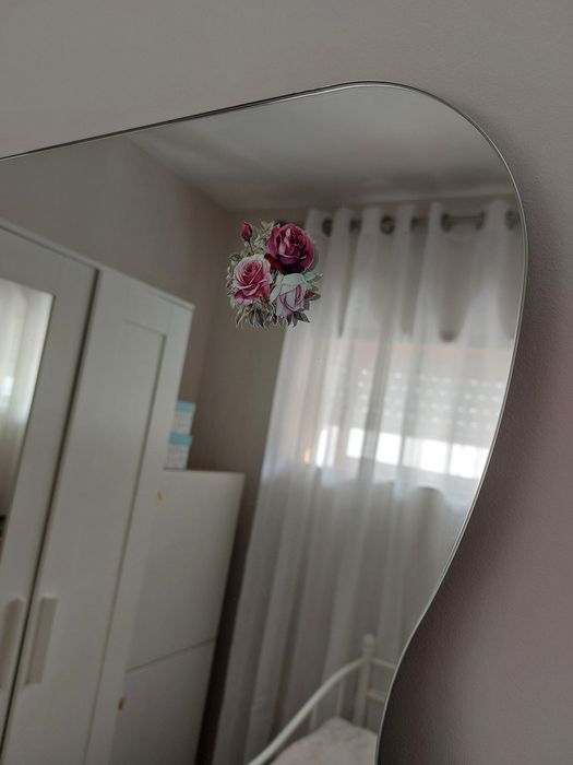 Espelho de Parede Vintage, 60x75cm com dois pontos de fixação