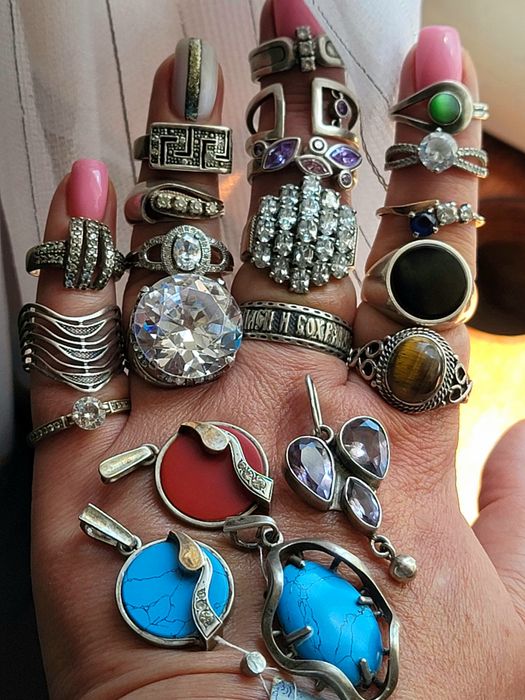 Продам серебро 925 пр.