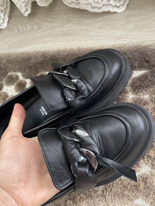 Лофери шкіра 38