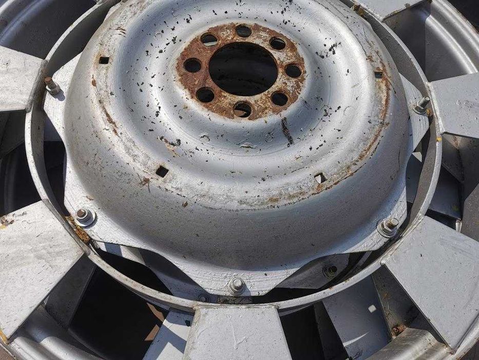 2 Felgi 8" R48 , wąskie koła uprawowe