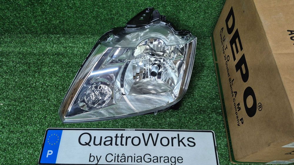 Otica Farol Esquerdo Renault Modus Grand Modus 2004 a 2008 551.1151L-LD-EM NOVO