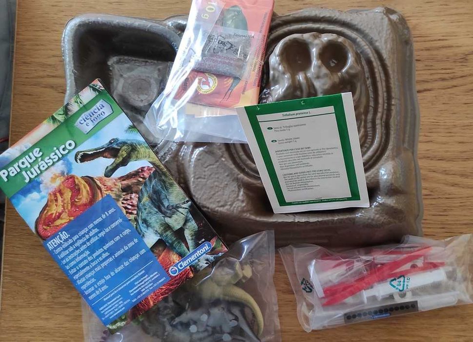 Clementoni Parque Jurássico