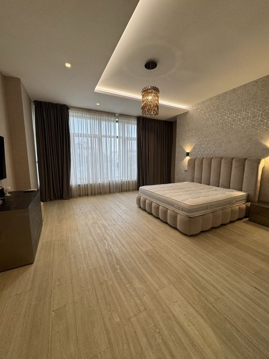 Современный просторный дом у моря!