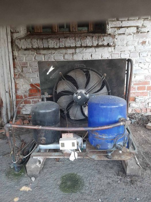 Охолоджувач молока Mueller США 3200 літрів