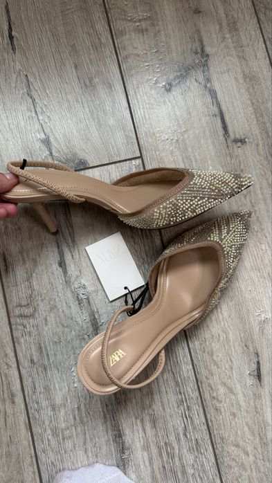 Туфлі слінгбекі zara весільні  в бісері