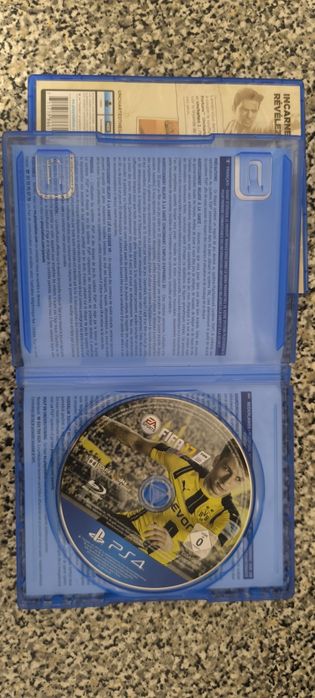 Uncharted collection/FIFA 17 PlayStation 4