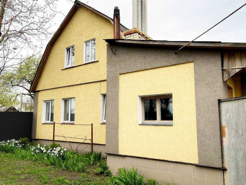 продам будинок в місті Мена