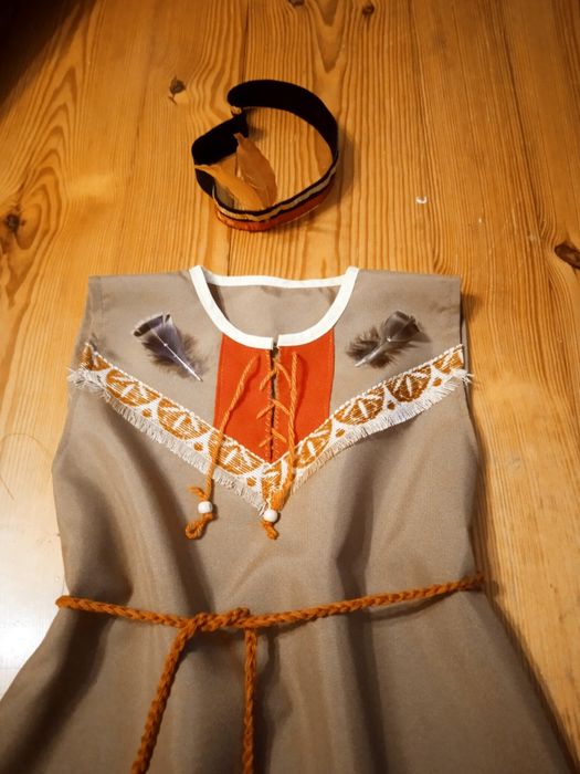 Nowy Piękny Strój Indianki 122 Pocahontas Beżowa Indianka