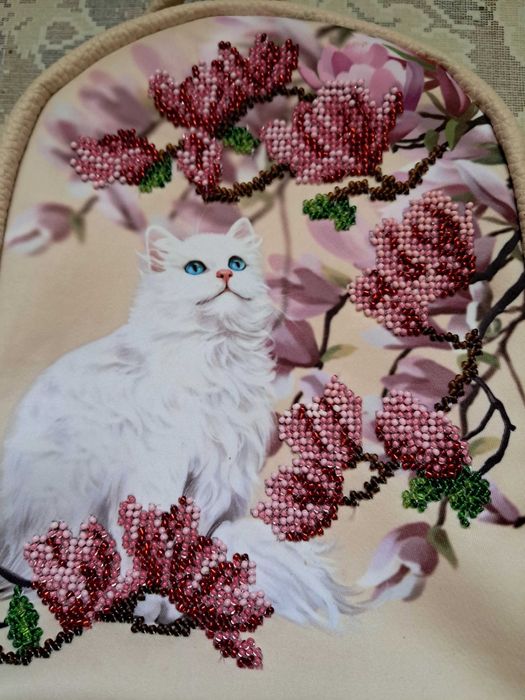 Вишитий бисером рюкзак (ручна робота)