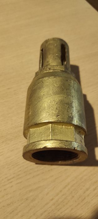 Stary mosiężny zawór odpowietrzająco- spustowy CO ,1 i ½ cala