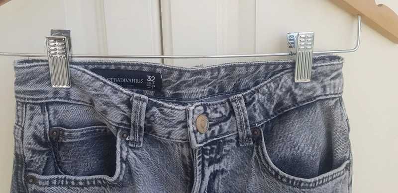 Calças ganga Stradivarius cinzentas claras menina Tamanho 32