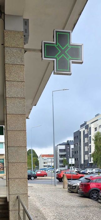 Cruz de farmácia LED