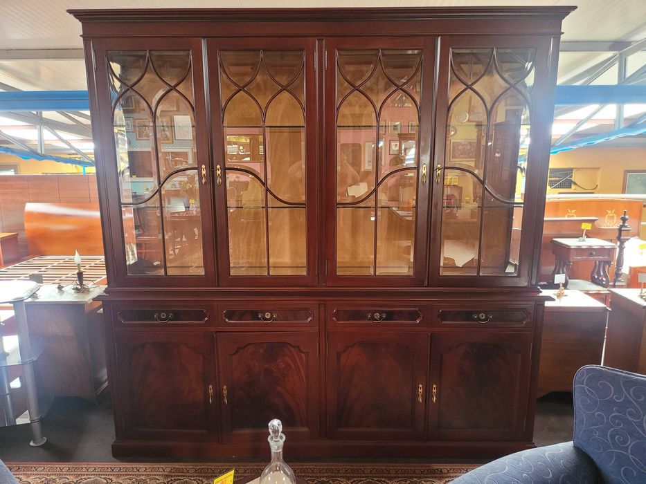 Móvel de sala ou escritório - Muito bom estado geral